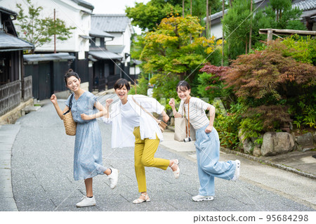 Girls' trip Kyoto trip 95684298