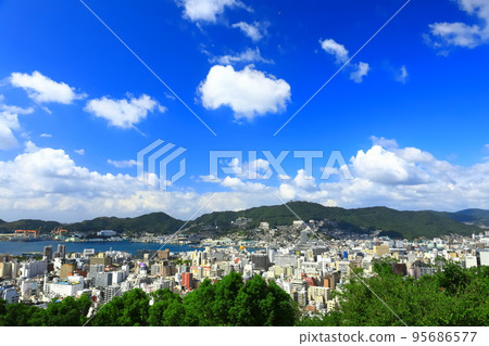 [Nagasaki Prefecture] View of Nagasaki in clear weather seen from Kazagashira Park 95686577