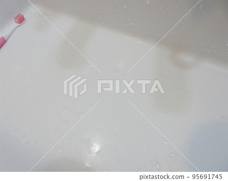 Washroom, wet washroom, hand washing area 95691745