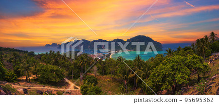 Sunset over Tonsai Village and the mountains of Koh Phi Phi island in Thailand Sunset over Tonsai Village and the mountains of Koh Phi Phi island in Thailand 95695362