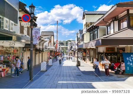 太宰府天滿宮門前町*局部柔焦 95697328