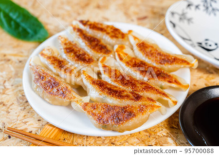 Grilled dumpling Grilled dumpling 95700088