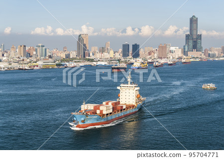 The container ship is leaving the Port of Kaohsiung, Taiwan. 95704771