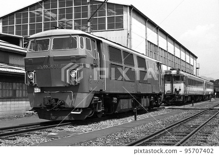 鐵道JNR JR列車機車DD54 DL福知山機車場31 鐵道JNR JR列車機車DD54 DL福知山機車場31 95707402