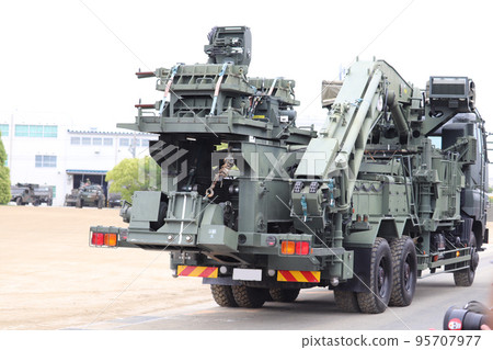 陸上自衛隊07型機動支撐橋施工車 95707977