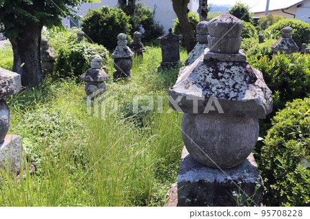 歷史遺跡：五環石塔 95708228