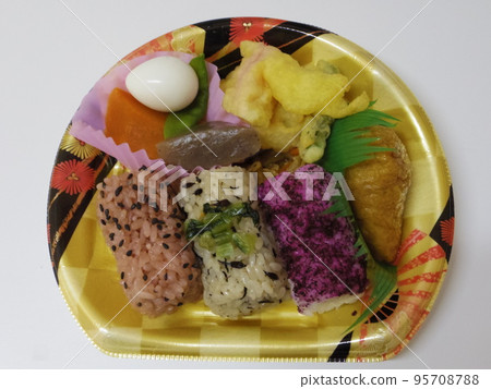 Morning meal Japanese style rice ball Komachi 3 95708788