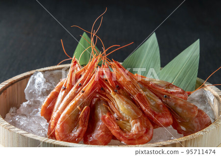 新鮮美味的蝦 95711474