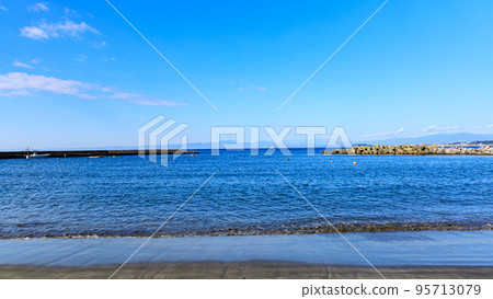 Views of the sea Views of the sea 95713079