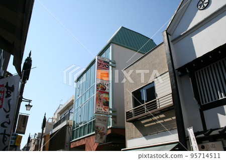 Visit Komachi-dori, which is synonymous with Kamakura Visit Komachi-dori, which is synonymous with Kamakura 95714511