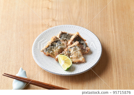 Tatsuta-age horse mackerel 95715876