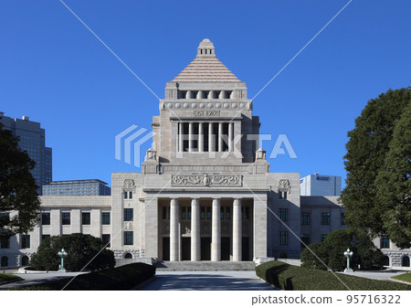 國民議會大樓 95716322