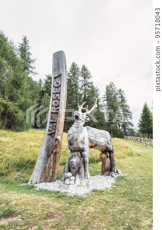 Welcome sculpture at the entrance to the Roseg valley in the Swiss Alps. 95718043