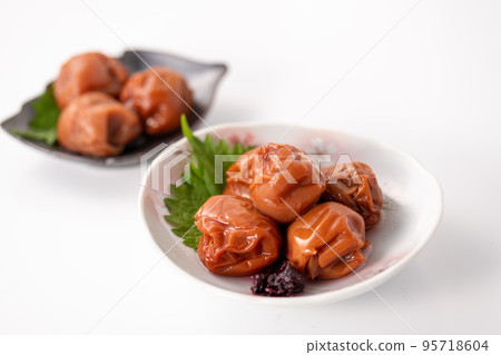 大梅干（Shiso-zuke Kishu Nanko Ume） 95718604