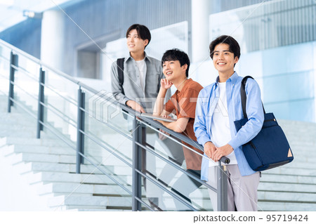 Male college student campus life student Male college student campus life student 95719424