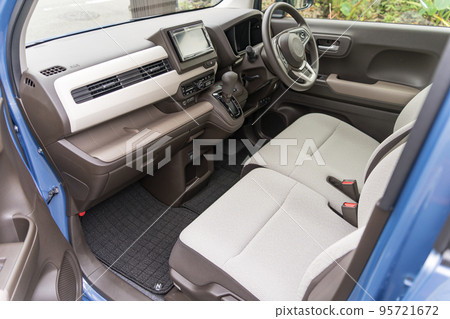 light car front seat 95721672