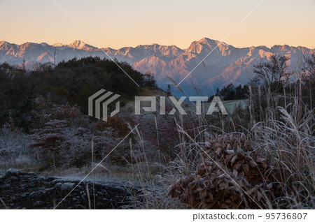 View from Hirasawa Pass Southern Alps illuminated by the morning sun View from Hirasawa Pass Southern Alps illuminated by the morning sun 95736807