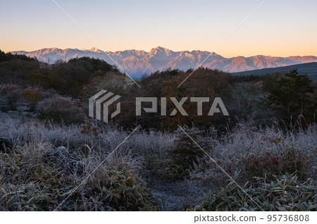 View from Hirasawa Pass Southern Alps illuminated by the morning sun View from Hirasawa Pass Southern Alps illuminated by the morning sun 95736808