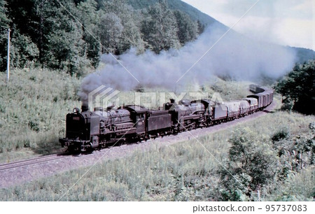 1970 9600 and D51 haul freight train Jomon Signal Station Sekihoku Main Line Hokkaido Documentary photo Old color photo 95737083