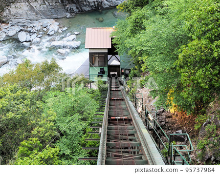 The view from the cable car of the Wa no Yado Hotel Iya Onsen, Matsuo Matsumoto, Ikeda-cho, Miyoshi City, Tokushima Prefecture 95737984