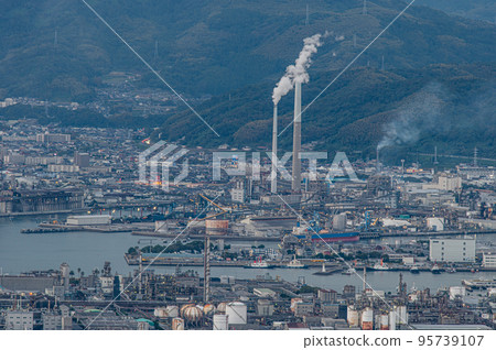 山口縣周南市廠區黃昏 95739107