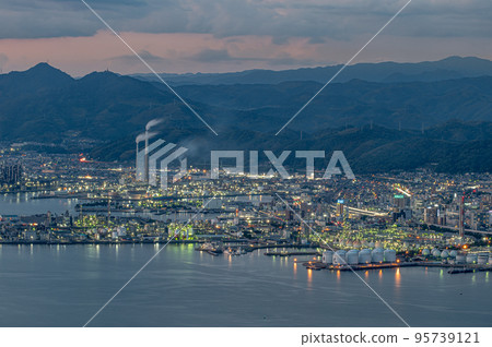 山口縣周南市廠區黃昏 95739121