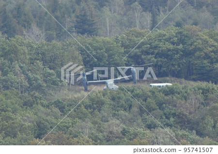 US Air Force V-22 Osprey in preparation for landing during exercises in Hokkaido 95741507