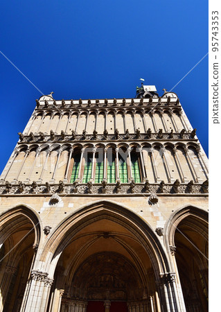 France, Burgundy region. Church of Notre Dame de Dijon in Dijon. August 10, 2022. France, Burgundy region. Church of Notre Dame de Dijon in Dijon. August 10, 2022. 95743353