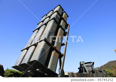 Self-Defense Forces (rocket launch unit) training Self-Defense Forces (rocket launch unit) training 95745252