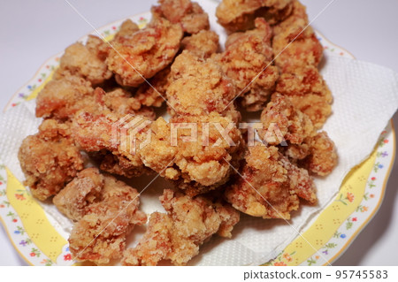  Deep-fried chicken 95745583
