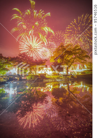 Komon Festival fireworks in Mito City, Ibaraki Prefecture Komon Festival fireworks in Mito City, Ibaraki Prefecture 95746516