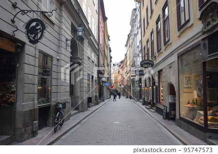 [Old town of Stockholm, Sweden] The streets of Gamla Stan 95747573