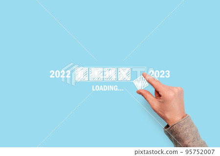 Loading the new year with the manual addition of drawn squares. Loading the new year with the manual addition of drawn squares. 95752007