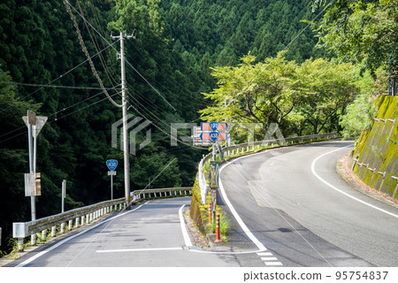 [National Routes 193 and 438] Kamibunkawamata National Route Junction 95754837