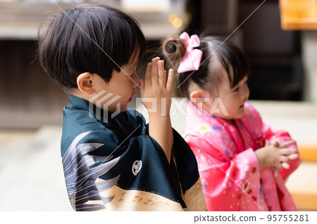 Seven-Five-Three Festival Girl Seven-Five-Three Festival Girl 95755281