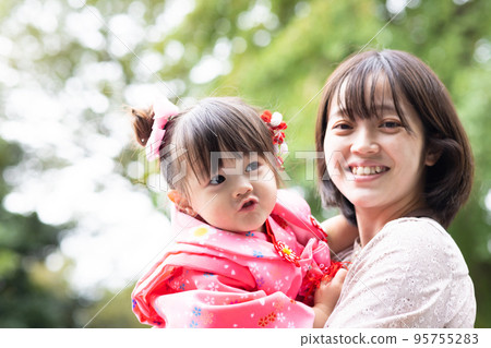 七五三祭女 95755283