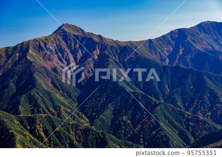 Autumn View from Mt. Senjogatake in the Southern Alps Japan's 2nd and 3rd ranks, Mt. Kitadake and Mt. Ainodake Autumn View from Mt. Senjogatake in the Southern Alps Japan's 2nd and 3rd ranks, Mt. Kitadake and Mt. Ainodake 95755351