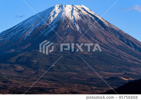 Snow-covered Mt. Fuji and clear sky Snow-covered Mt. Fuji and clear sky 95756888