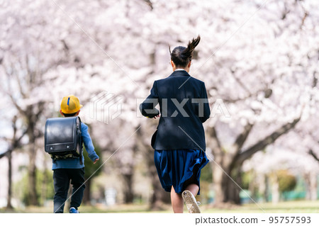 junior high school student, junior high student, middle school student 95757593