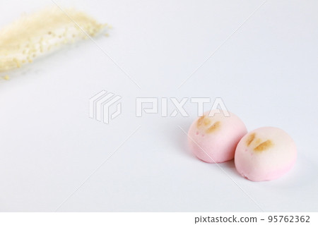 Rabbit steamed bun Rabbit steamed bun 95762362