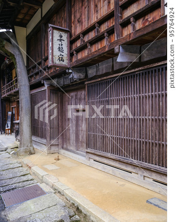 妻籠宿舊中山道街景 95764924