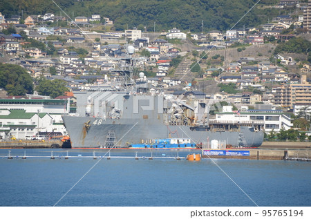 Warship 95765194