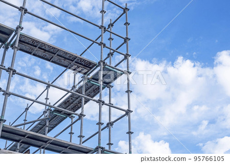 腳手架青空 腳手架青空 95766105