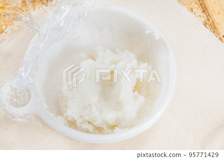 製作大福皮，在香菇後混合 95771429