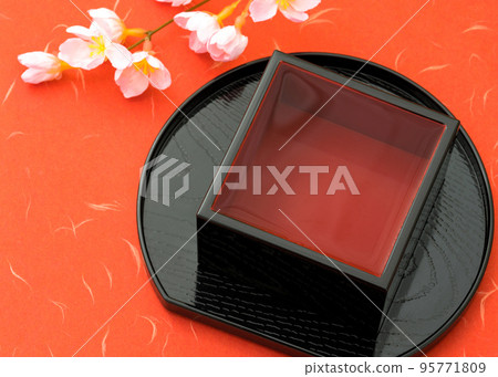 慶祝酒精的圖像。新年。馬蘇清酒。 95771809