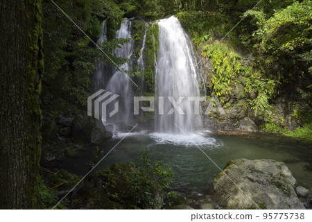Onbuchi Kamikatsu Town, Tokushima Prefecture 95775738