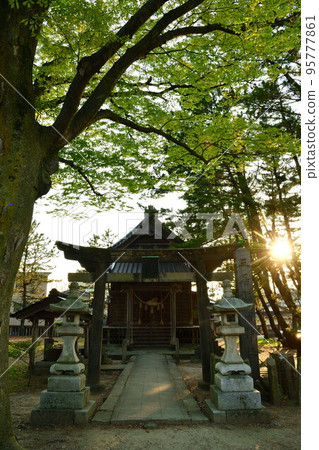 春天的山京倉庫(山形縣) 春天的山京倉庫(山形縣) 95777861