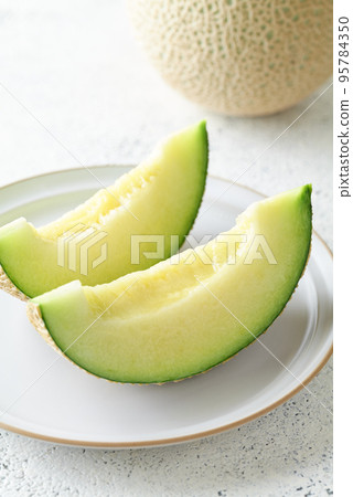 Earl's melon sliced Earl's melon sliced 95784350