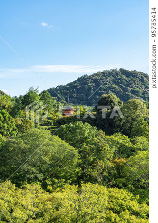 [京都府]從清水舞台看到的小安塔 95785414