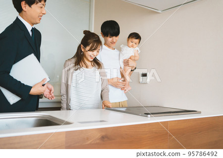 Looking for a real estate property with a baby Looking for a real estate property with a baby 95786492